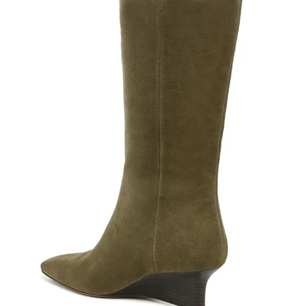 Vince Beverly Wedge boot size 8